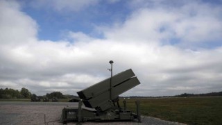 NASAMS ve Aspide hava savunma sistemleri Ukraynaya ulaştı