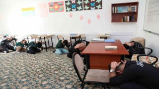 Niğdede Deprem ve Tahliye Tatbikatı yapıldı