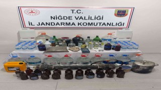 Niğdede kaçak içki operasyonu: 6 gözaltı