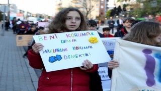Nilüferli çocuklar, hakları için yürüdü