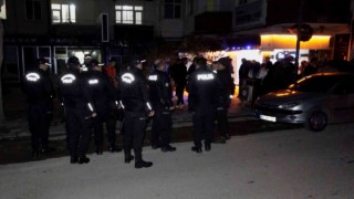 Nişanda töreninde “argo konuşma” kavgası: Tekme ve yumruklar havada uçuştu