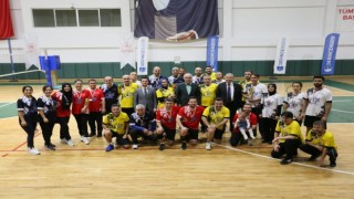 Öğretmenlerde şampiyon Derince Mesleki ve Teknik Anadolu Lisesi