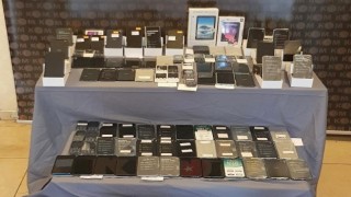Osmaniyede 175 adet gümrük kaçağı cep telefonu ele geçirildi