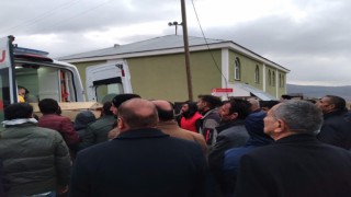 Otobüs kazasında hayatını kaybeden Nevzat Taş Muradiyede toprağa verildi