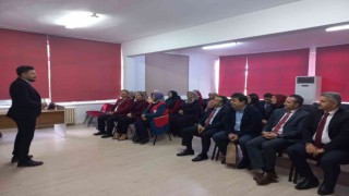 Pandeminin getirdiği olumsuzlukları öğretmen, veli ve öğrenci iş birliği ile aşıyorlar