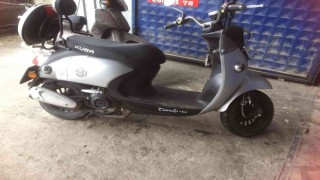Park ettiği motosikleti evinin önünde çalındı