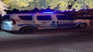 Polis ekip aracı ile otomobil çarpıştı: 3 yaralı