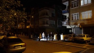 Polisleri bıçaklayan saldırgan hayatını kaybetti