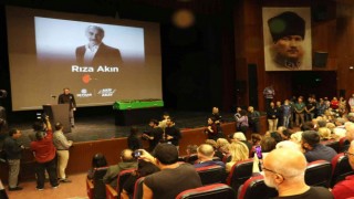 Rıza Akına memleketinde veda