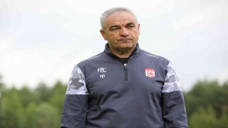 Rıza Çalımbayın Fenerbahçeye karşı şansı tutmuyor
