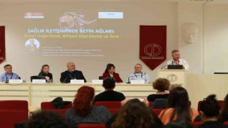 Sağlık iletişimi uzmanları Anadolu Üniversitesinde bir araya geldi