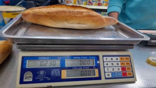 Salihlide zabıta ekmek gramajı denetimi yaptı