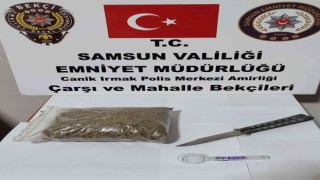 Samsunda bekçiler şüpheli araçta uyuşturucu ele geçirdi