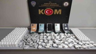 Samsunda kaçak cep telefonu ve adaptörü ele geçirildi