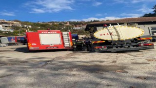 Saniye sitesinde yangın çıktı, dükkan kullanılmaz hale geldi