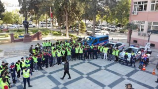Sarıgölde Reklektif Yelek Giy, Görünür Ol projesi