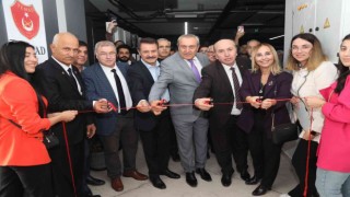 Şehit aileleri ve hasta çocuklara asker morali