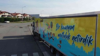 Serdivanda çocuklar mobil oyun tırı ile eğlenecek