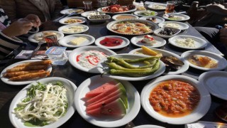 Serpme kahvaltı devri bitiyor, Diyarbakırdan işletmeler karara destek veriyor