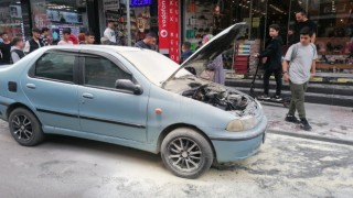 Seyir halindeki otomobilde yangın çıktı