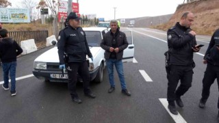 Silahla yakalandı “Çocuk pat pat atıyor diyerek kendini savundu