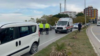 Sinopta otomobilin çarptığı yaya yaralandı