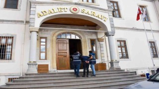 Sinopta yaşlı kadını dolandırıp altınlarını alan şahıs tutuklandı