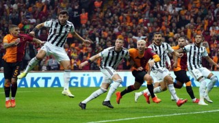 Spor Toto Süper Lig: Galatasaray: 1 - Beşiktaş: 1 (İlk yarı)