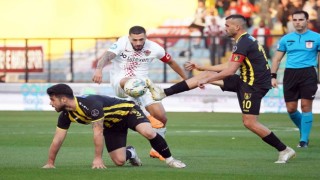 Spor Toto Süper Lig: İstanbulspor: 0 - Hatayspor: 1 (Maç devam ediyor)