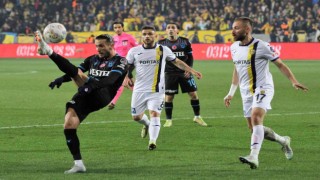 Spor Toto Süper Lig: MKE Ankaragücü: 0 - Trabzonspor: 0 (İlk yarı)