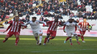 Spor Toto Süper Lig: Sivasspor: 2 - Ümraniyespor: 2 (Maç sonucu)