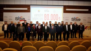 STSO, öğrencilere kırtasiye malzemesi hediye etti
