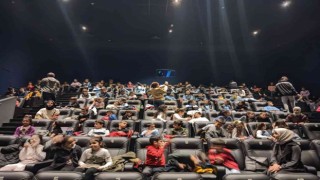 Sultangazide çocuklara ücretsiz sinema gösterimi