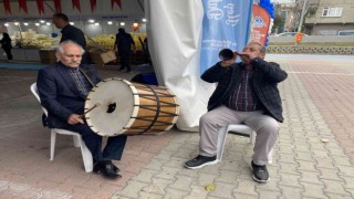 Sultangazide Erzurum Cağ Kebabı ve İspir Kuru Fasulyesi festivali başladı