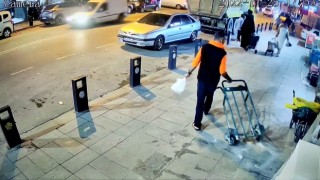 Sultangazide nalbur önündeki el arabasını çaldı