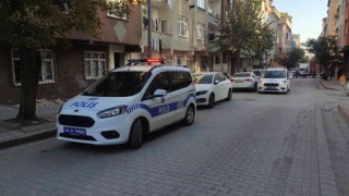 Sultangazide tartıştığı karısını bacağından bıçakladı