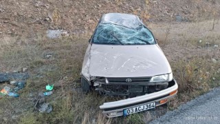Takla atan otomobilde 4ü aynı aileden 5 kişi yaralandı