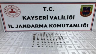 Tarihi eserleri satamadan yakalandı