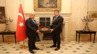 Tarım ve Orman Bakanı Kirişçi, Pariste