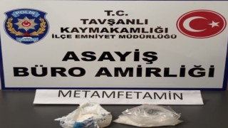 Tavşanlıda üzerinde uyuşturucu bulunduran kişi tutuklandı