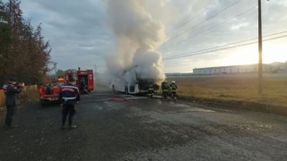 Tekirdağda işçi otobüsü yandı