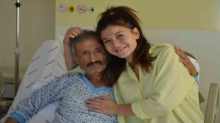 Torunundan alınan karaciğer nakledilen 71 yaşındaki dede, gözyaşlarını tutamadı