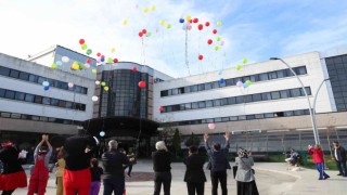 Tüm balonlar bugün onlar için gökyüzüne bırakıldı