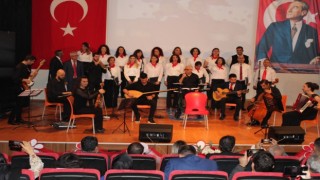 Turgutluda 24 Kasım Öğretmenler Günü törenlerle kutlandı