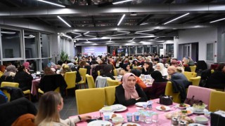 Tuzla Belediye Başkanı Dr. Şadi Yazıcı: “Öğretmenler, öğrencilerin rol modelidir”