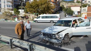 Ünlü Sanatçı Eşref Kolçakın otomobili çalınmak istendi
