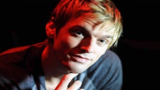 Ünlü şarkıcı Aaron Carter küvette ölü bulundu