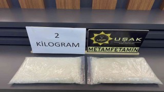 Uşakta 1 milyon değerinde 2 kilo metamfetamin yakalandı