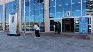 Uşakta 2 uyuşturucu taciri tutuklandı