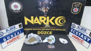 Uyuşturucu sevkiyatına polis engeli